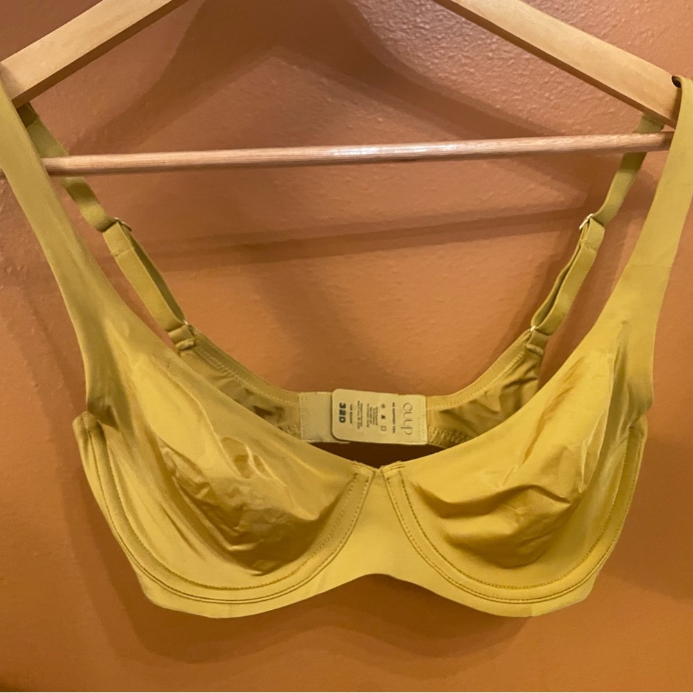 Cuup 32D Scoop Bra